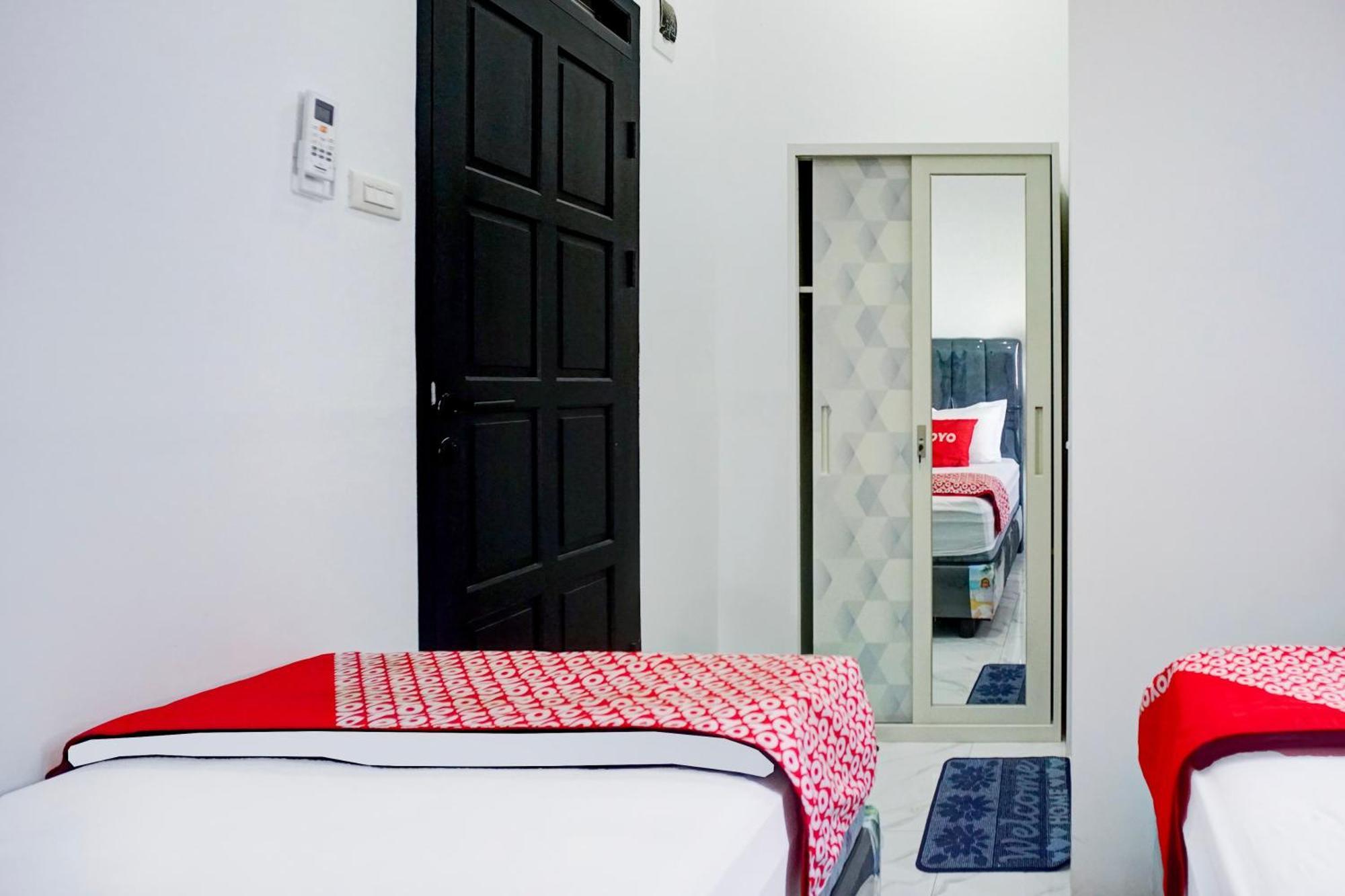 Capital O 94254 Dental Inn Banda Aceh Dış mekan fotoğraf